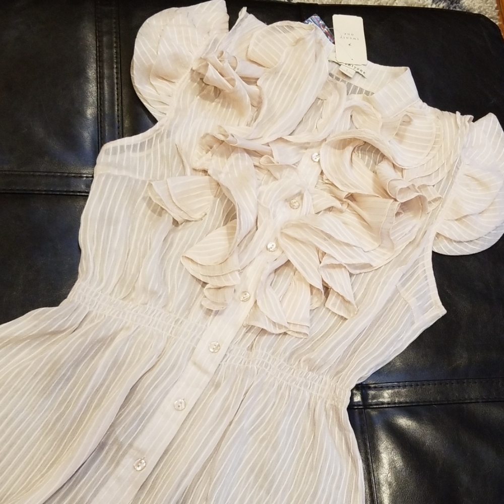 Forever 21 Tan/Cream Ruffled Blouse
